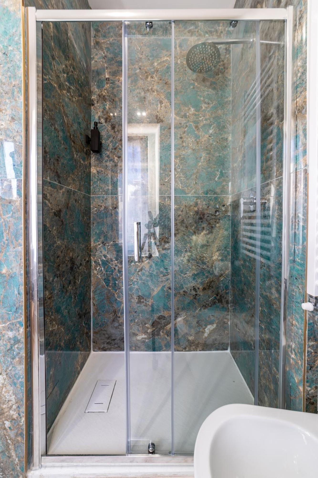 Leovinci Rooms Firenze Bagian luar foto